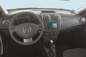 dacia sandero cockpit test