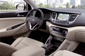 hyundai tucson cockpit