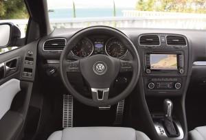 vw golf 6 cabrio cockpit