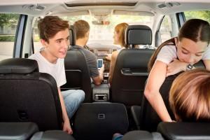 Seat Alhambra 2015 innen familie