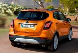 Opel-MOKKA-X_2016_ausen_hinten_dynamisch Opel-MOKKA-X_2016_ausen_hinten_dynamisch
