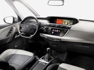 citroen-c4-picasso-2016-innen-cockpit