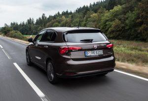 fiat-tipo-5-tuerer-2016-ausen-hinten
