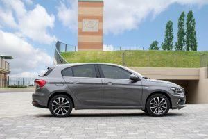 fiat-tipo-5-tuerer-2016-ausen-seite-statisch