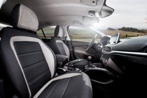 fiat-tipo-5-tuerer-2016-ausen-sitze
