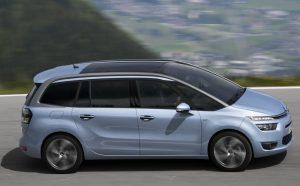 citroen-grand-c4-picasso-2017-ausen-seite-dynamisch