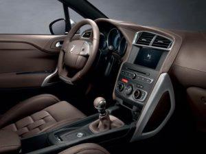 ds-4-2016-innen-cockpit