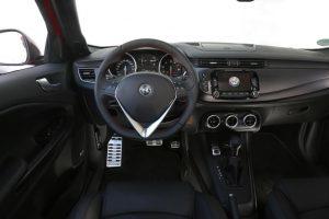 alfa-romeo-giulietta-2017-innen-cockpit