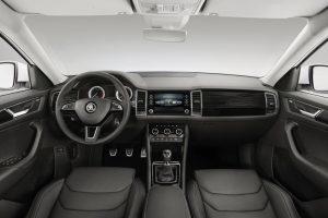 skoda-kodiaq-2017-innen-cockpit