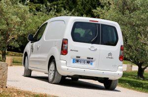 citroen-berlingo-kastenwagen-electric-2017-ausen-hinten