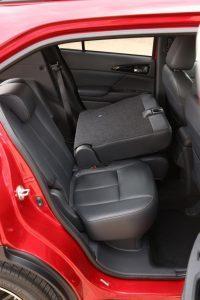 Mitsubishi_eclipse_cross_2018_innen_fond