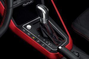 vw-polo-gti-2018-innen-schaltknauf-dsg-