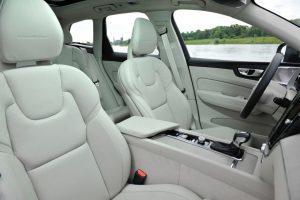 volvo-xc60-plug-in-hybrid-2018-sitze-vorne