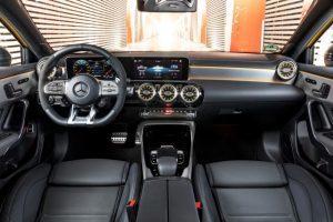 mercedes-amg-a-35-innen