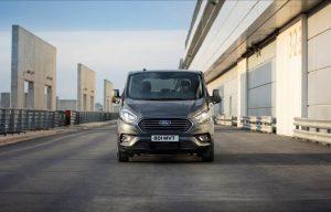 ford-tourneo-custom-2019-aussen-vorne