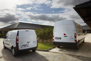 renault-kangoo-ze-und-master-ze-2019-aussen-hinten