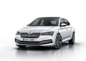 skoda-superb-iv-2019-aussen-vorne