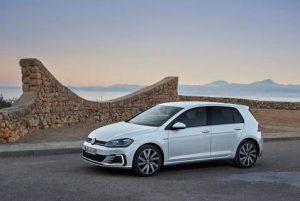 vw-golf-7-gte-2019-aussen-seite-frontal