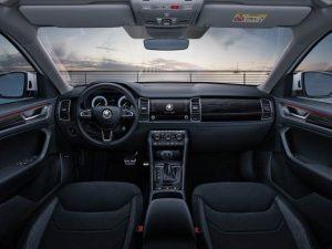 skoda-kodiaq-drive-125-2020-innen-cockpit