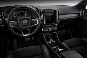 volvo-xc40-plug-in-hybrid-2019-innen-armaturenbrett