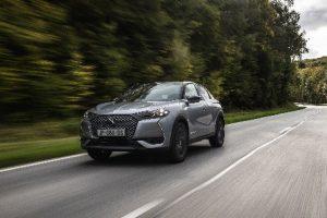 ds-ds3-crossback-e-tense-2020-aussen-front-seitlich-dynamisch