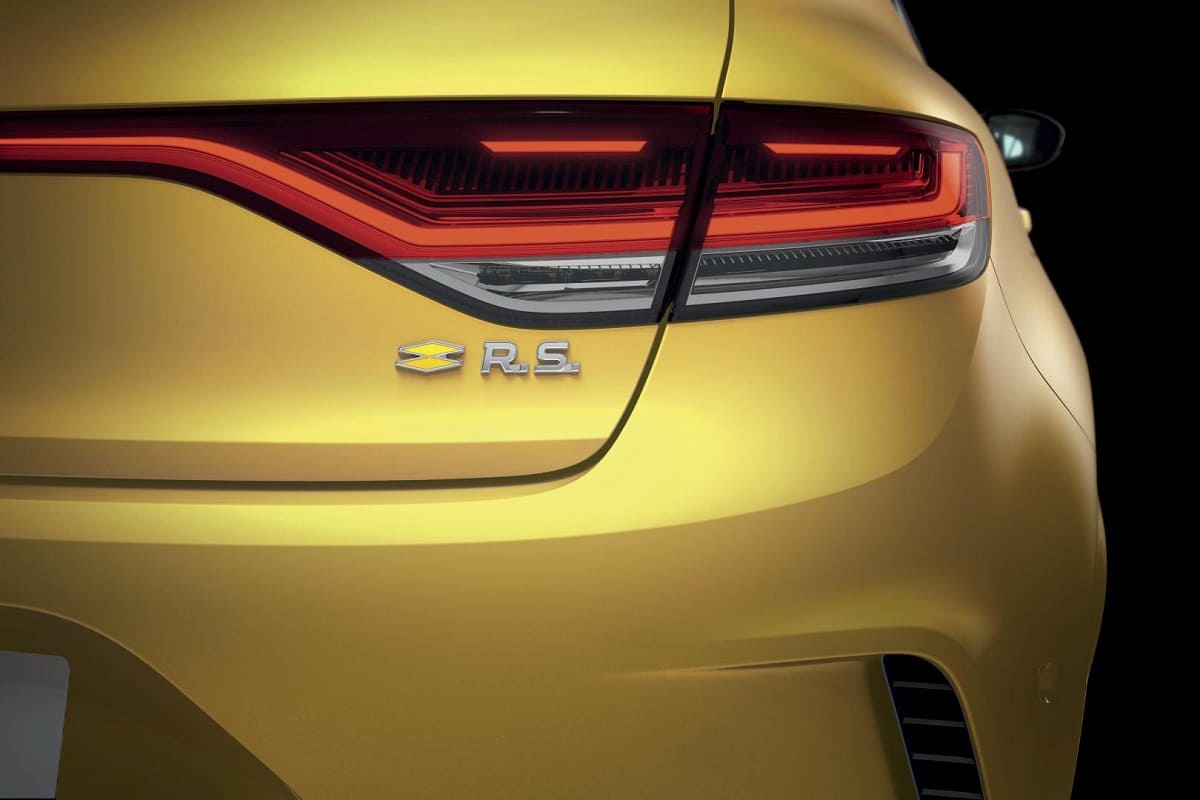 renault-megane-rs-2020-aussen-heck