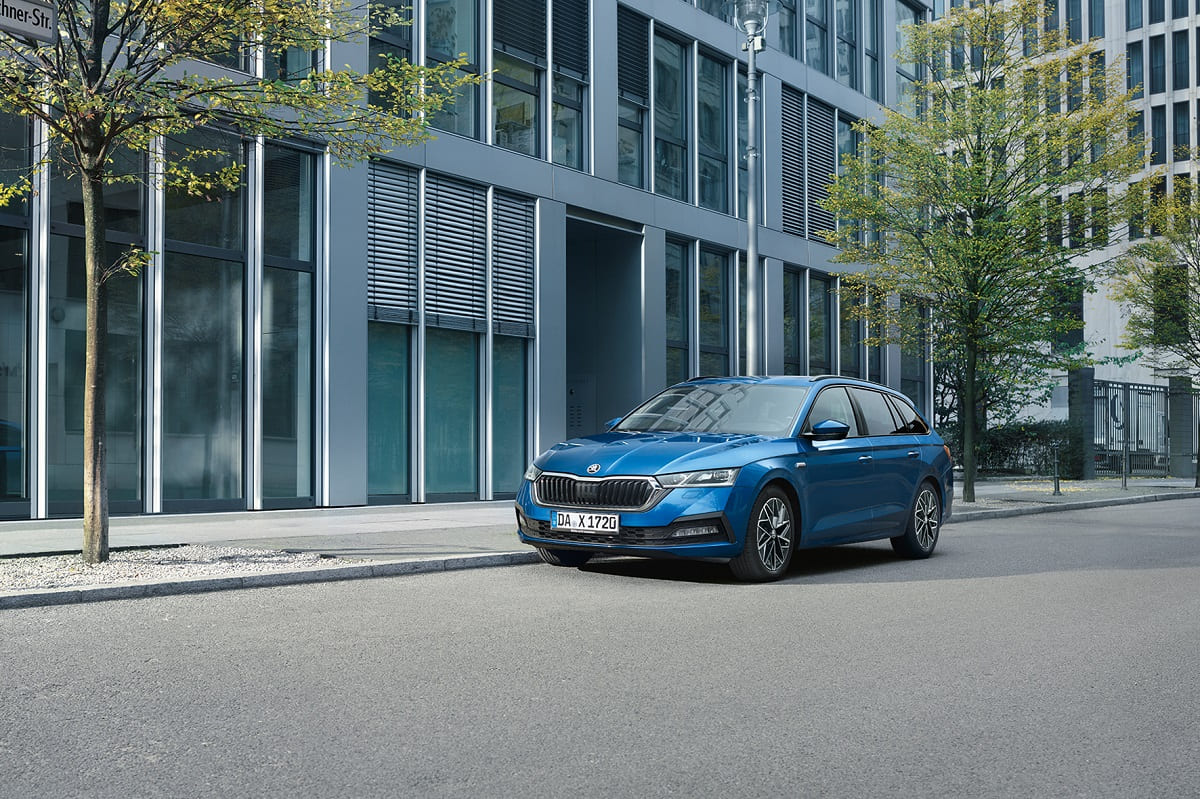 skoda-octavia-combi-clever-2021-aussen