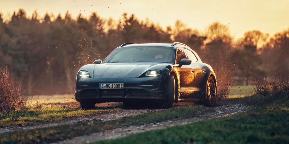 Porsche Taycan Cross Turismo