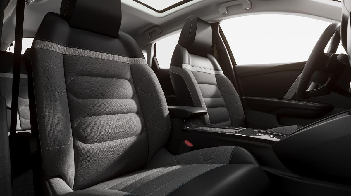 citroen-e-c4-2021-innen-sitze