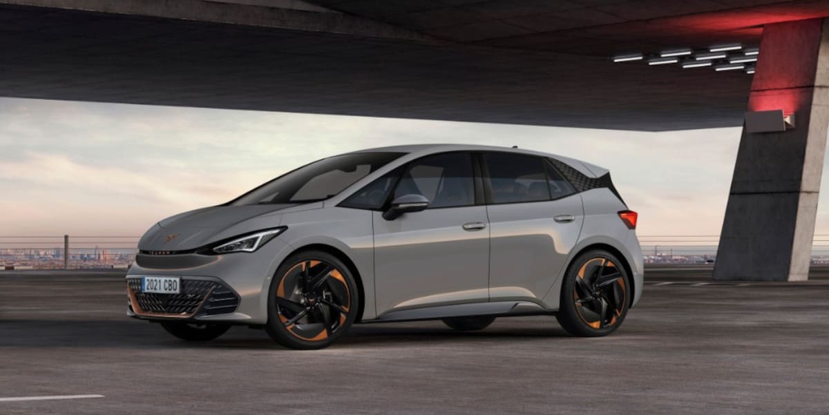 Cupra Born von der Seite