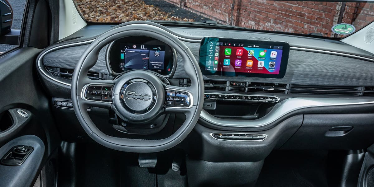 fiat-500e-2021-innen-cockpit