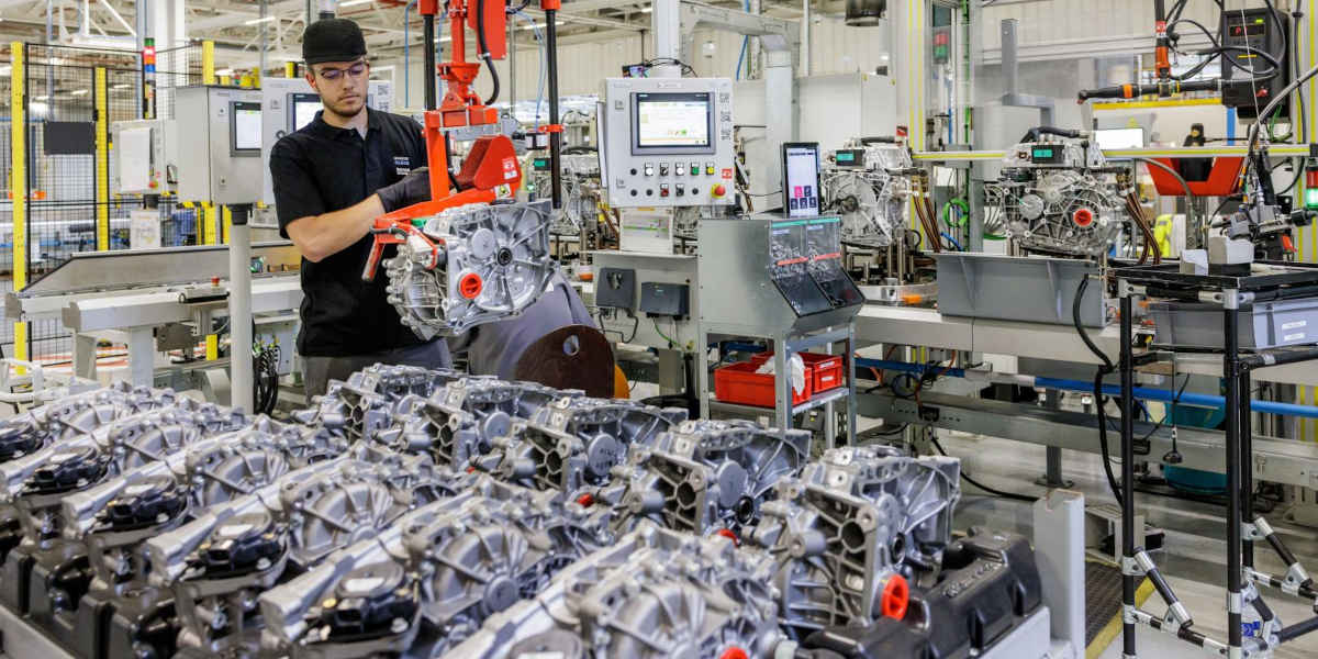 Renault Elektromotoren Produktion