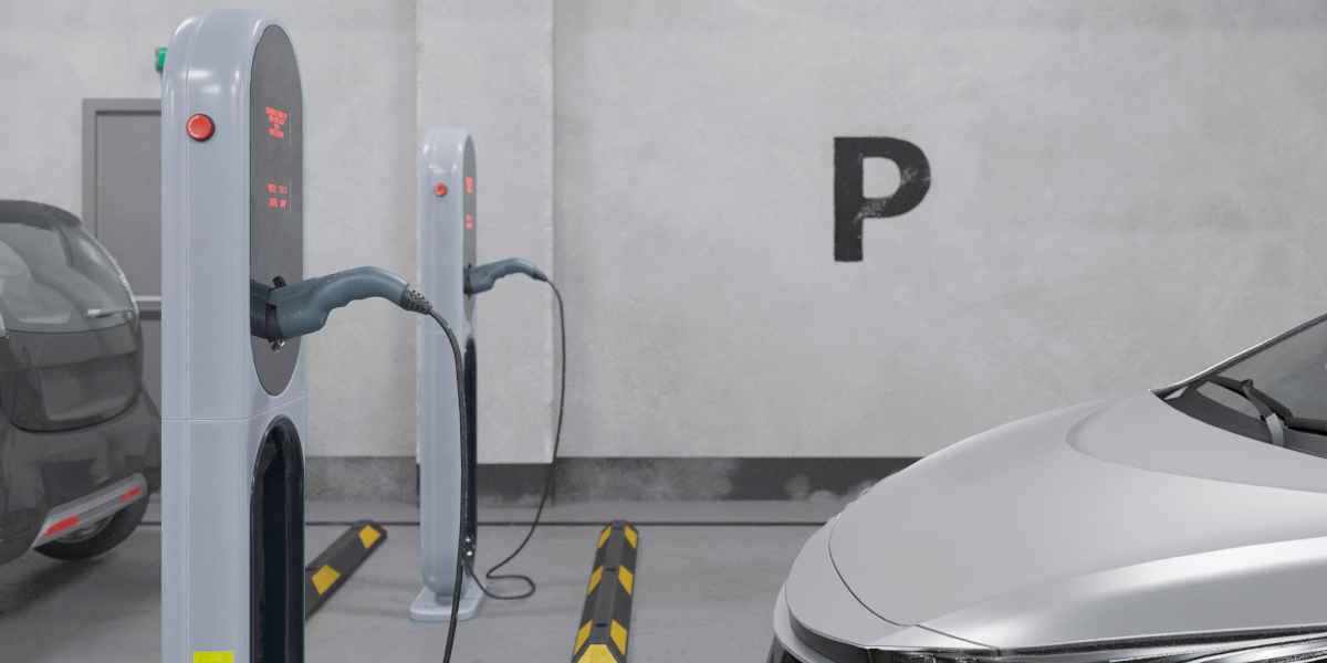 Elektro E-Auto Parken Aufladen Ladesäule Freepik