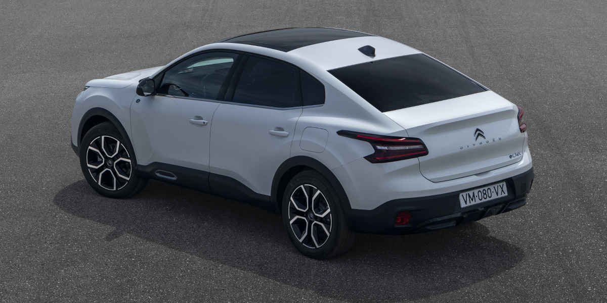 Citroen e-C4 X