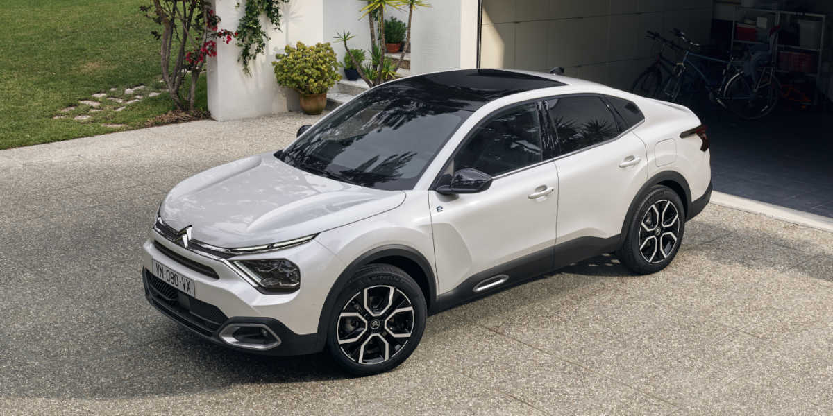 Citroen e-C4 X