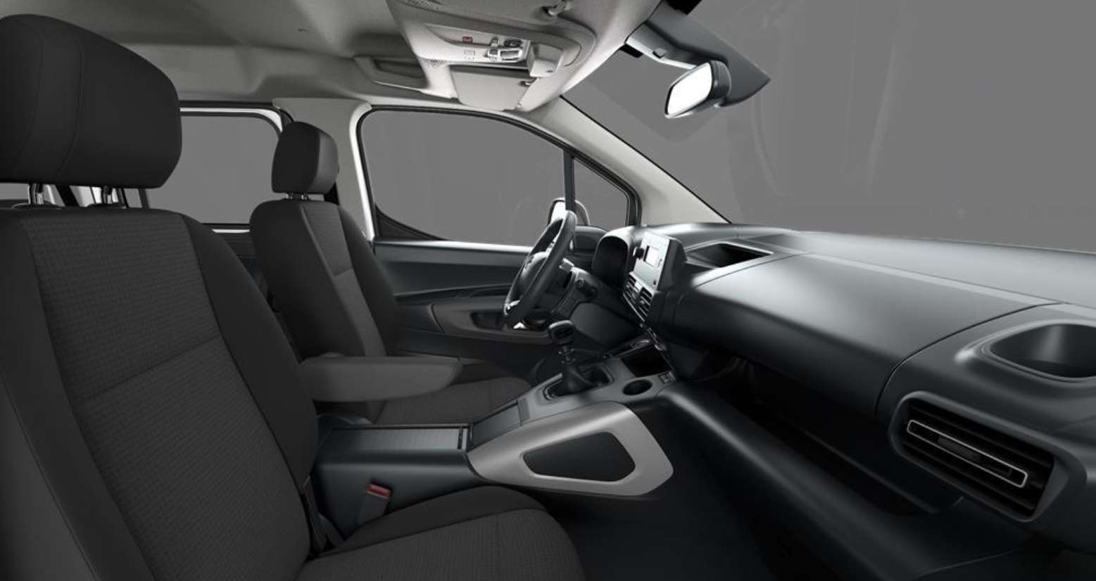 Ansicht der Frontsitze eines Toyota Proace City Verso