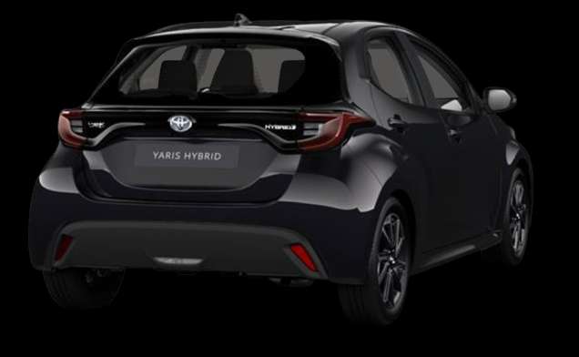 Schräge Heckansicht auf einen Toyota Yaris, freigestellt