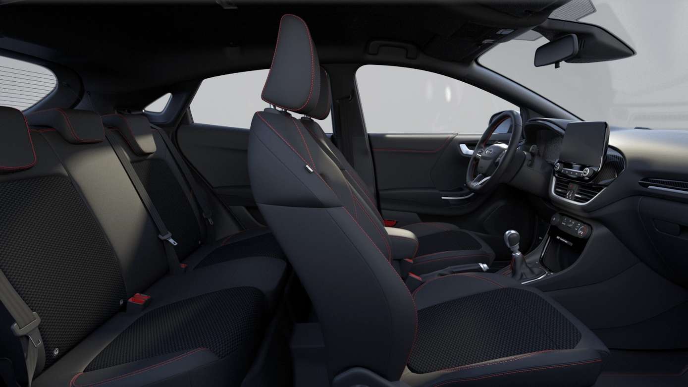 Ansicht der Rücksitze eines Ford Puma