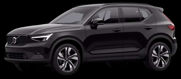 Schräge Frontansicht auf einen Volvo XC40, freigestellt