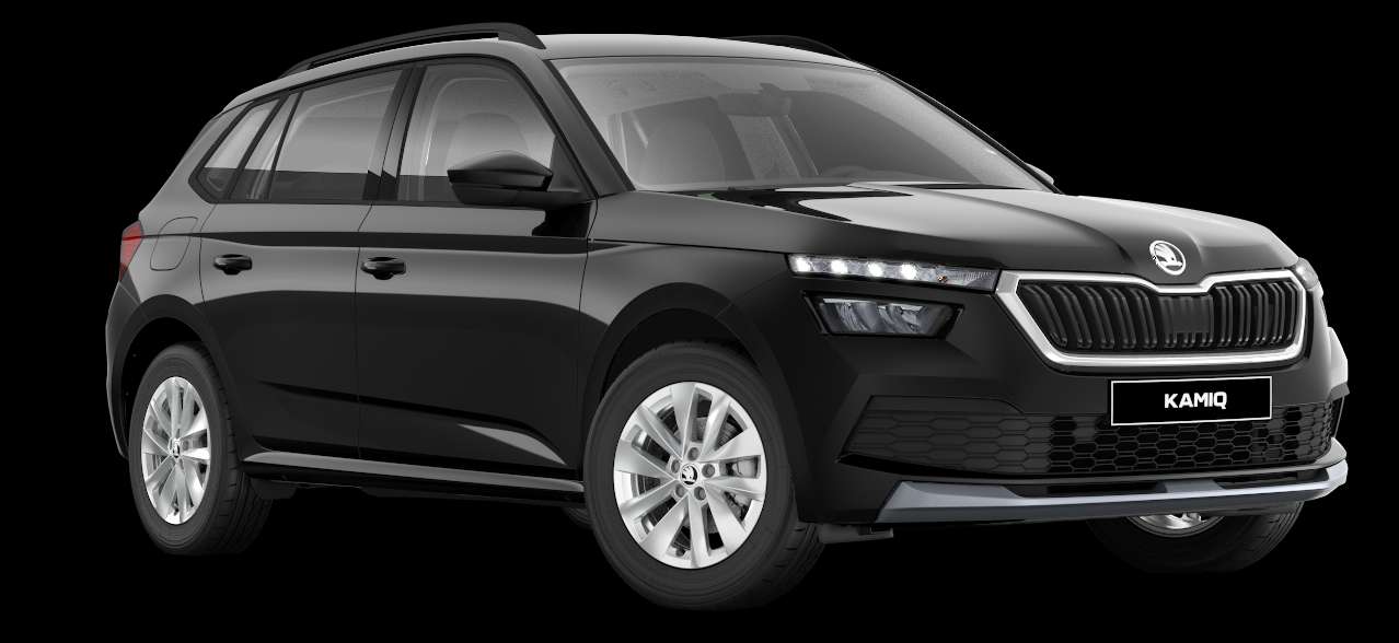 Schräge Frontansicht auf einen Skoda Kamiq, freigestellt
