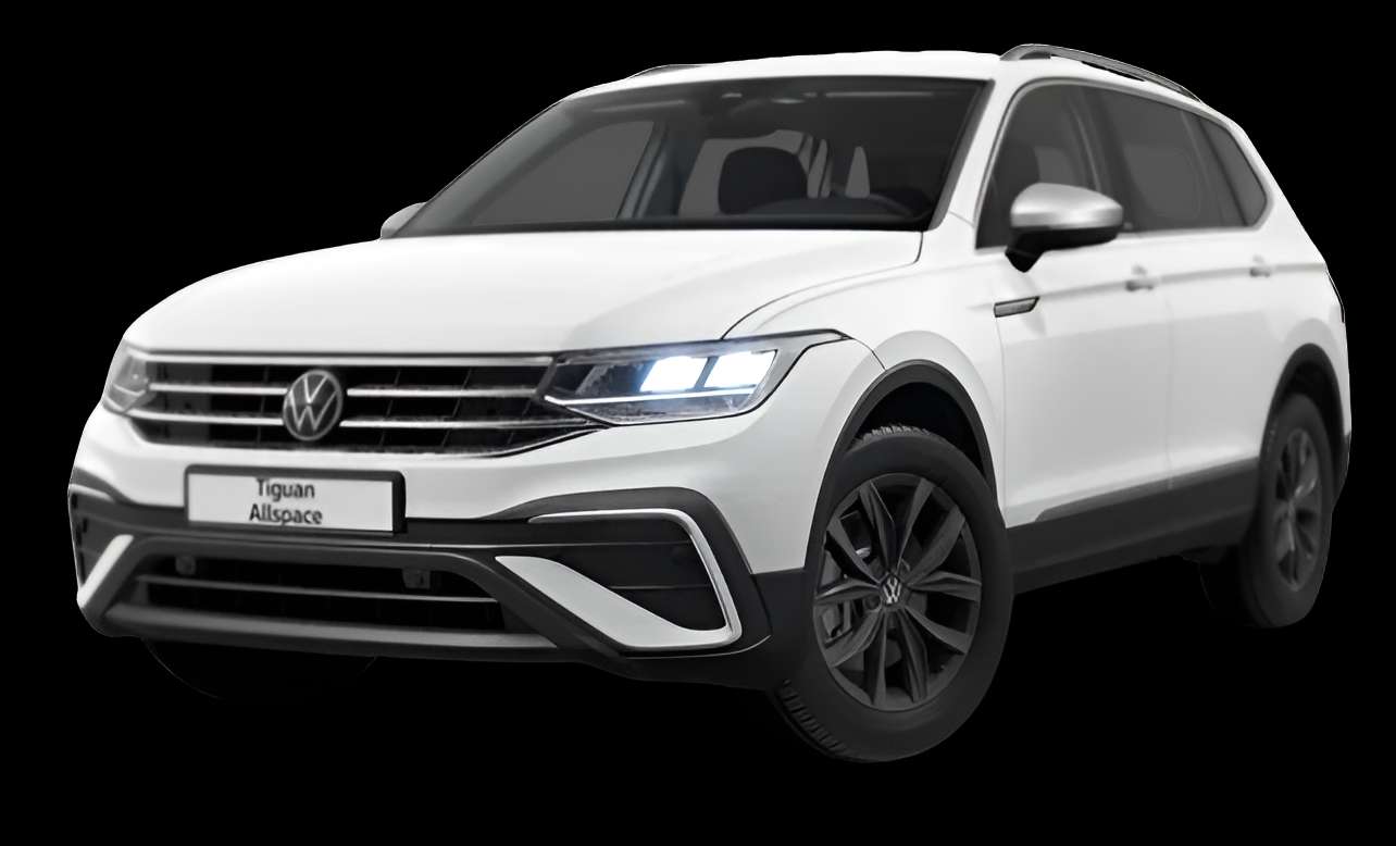 Schräge Frontansicht auf einen Volkswagen Tiguan Allspace, freigestellt