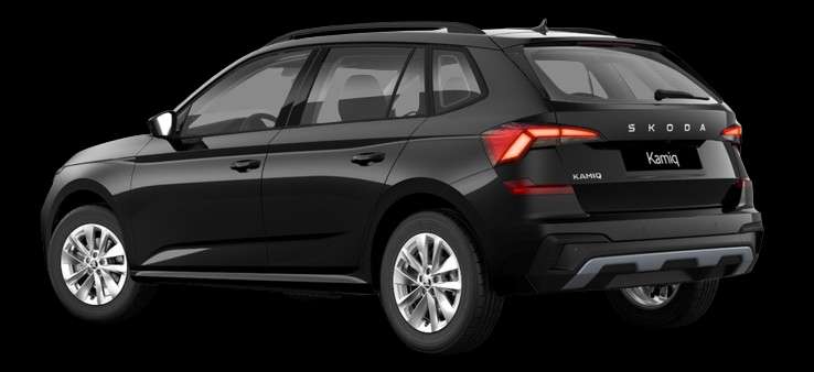 Schräge Heckansicht auf einen Skoda Kamiq, freigestellt