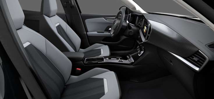 Ansicht der Frontsitze eines Opel Mokka