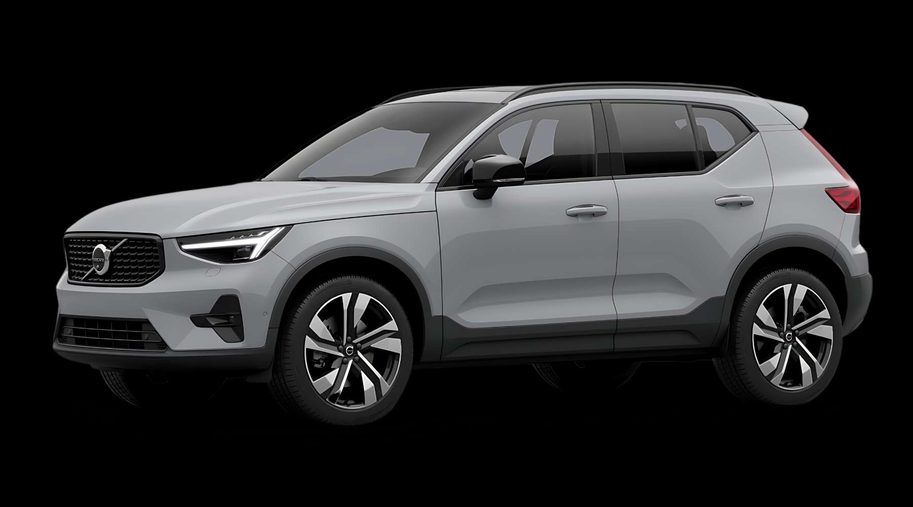 Schräge Frontansicht auf einen Volvo XC40, freigestellt