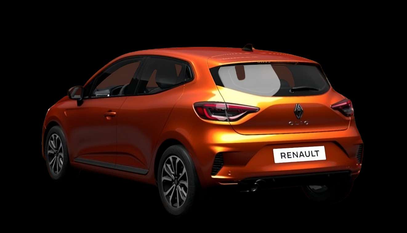 Schräge Heckansicht eines Renault Clio, freigestellt