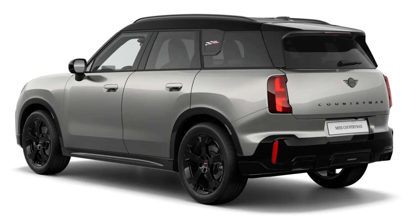 Schräge Heckansicht auf einen MINI Countryman, freigestellt