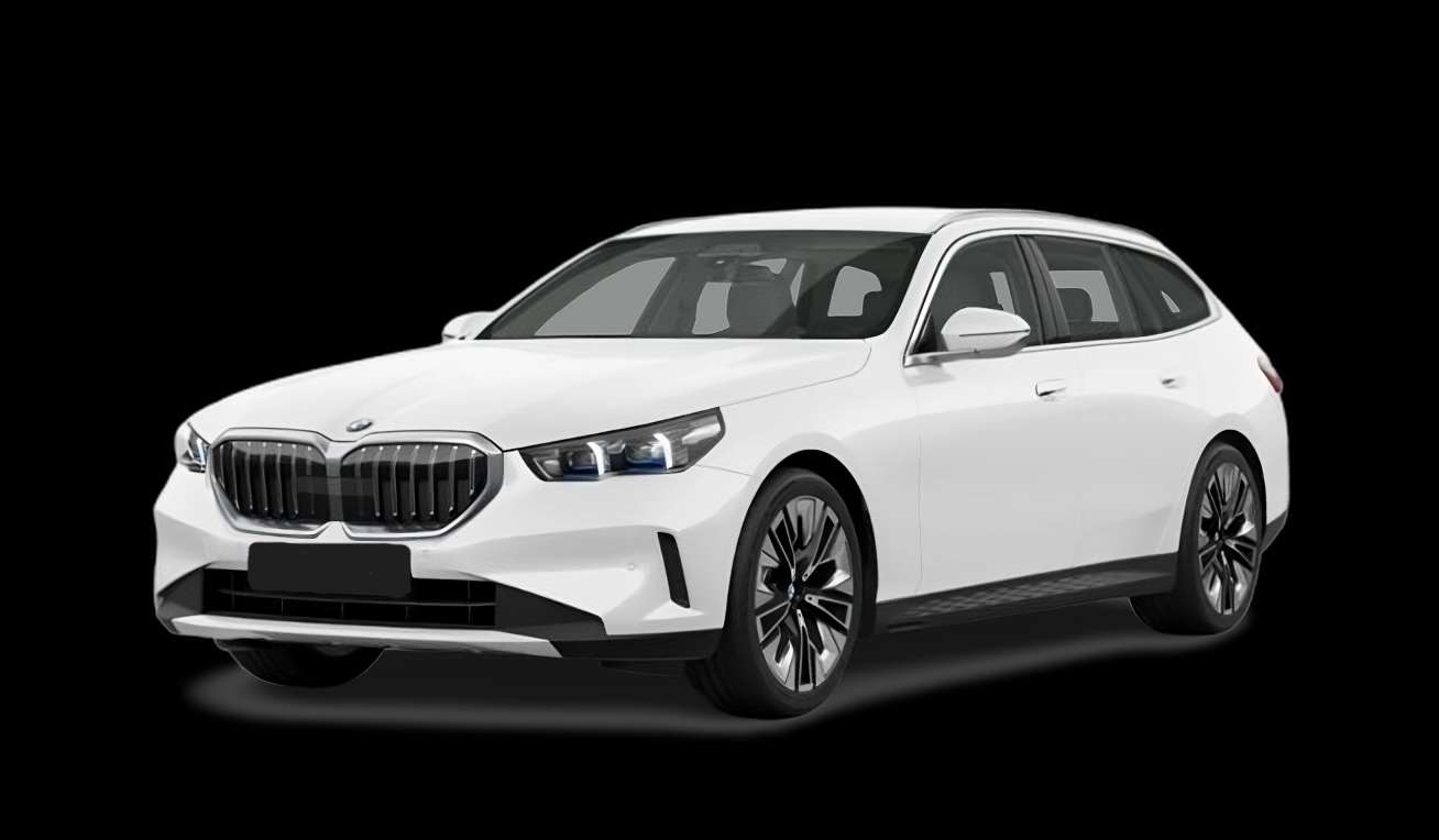 Schräge Frontansicht auf einen BMW 5er-Reihe, freigestellt