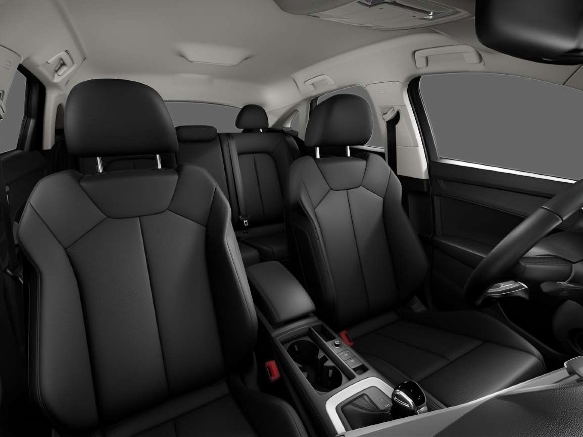 Ansicht der Frontsitze eines Audi Q3 Sportback