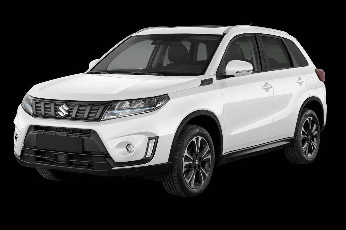 Schräge Frontansicht auf einen Suzuki Vitara, freigestellt
