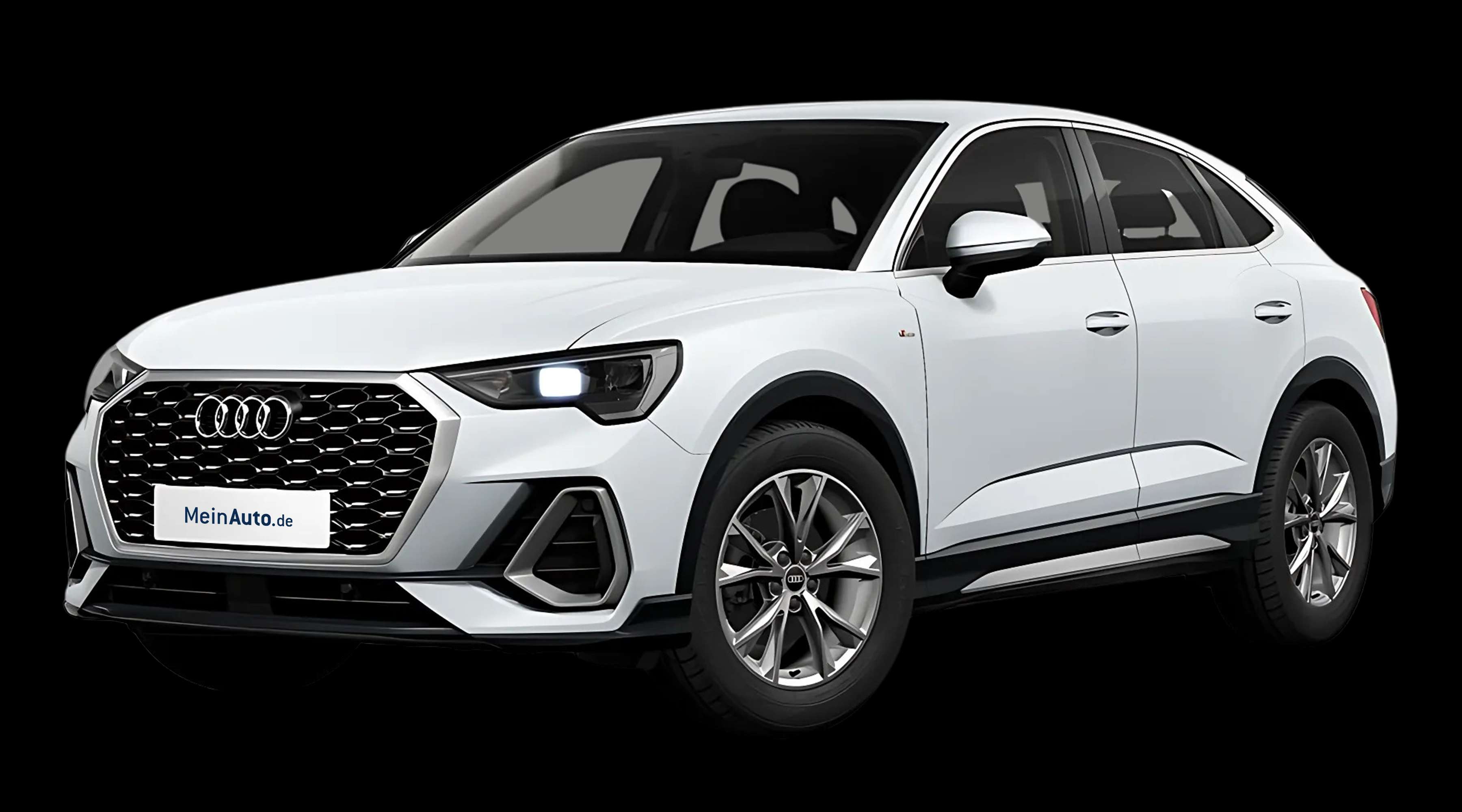 Schräge Frontansicht auf einen Audi Q3 Sportback, freigestellt